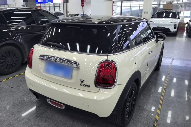 Used MINI 2014 1.5T COOPER Fun Rear Right 45 Deg