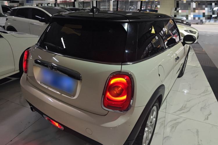 Used MINI 2014 1.5T COOPER Fun Rear Right 45 Deg