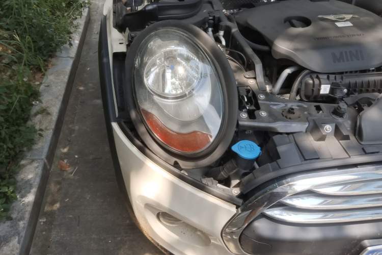 Used MINI 2014 1.2T ONE+ Right Front Headlight