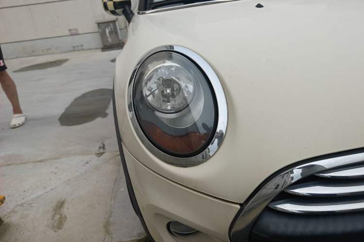 Used MINI 2014 1.2T ONE+ Right Front Headlight