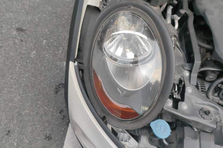 Used MINI 2014 1.5T COOPER Fun Right Front Headlight