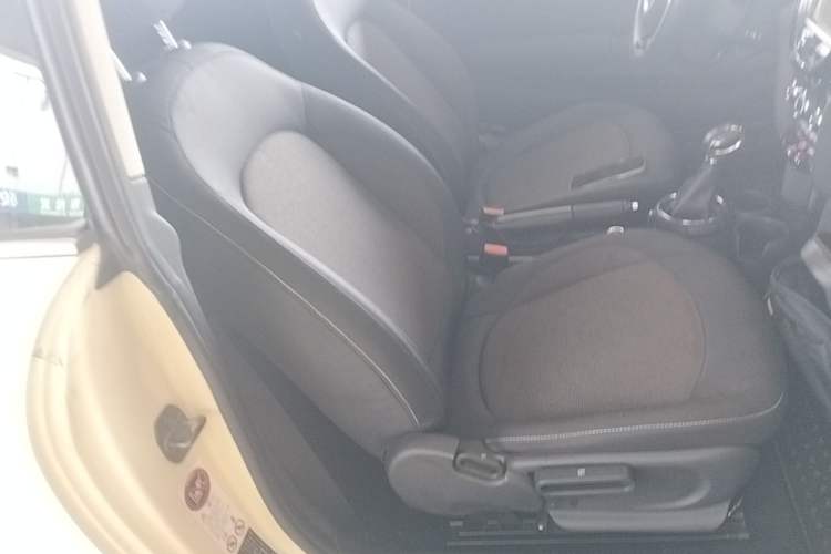 Used MINI 2014 1.5T COOPER Fun Right Front Seat