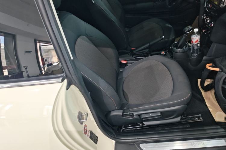 Used MINI 2014 1.5T COOPER Fun Right Front Seat