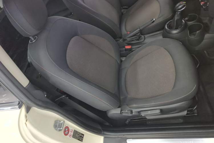 Used MINI 2014 1.2T ONE+ Right Front Seat