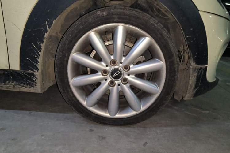 Used MINI 2014 1.5T COOPER Fun Right Front Wheel Hub
