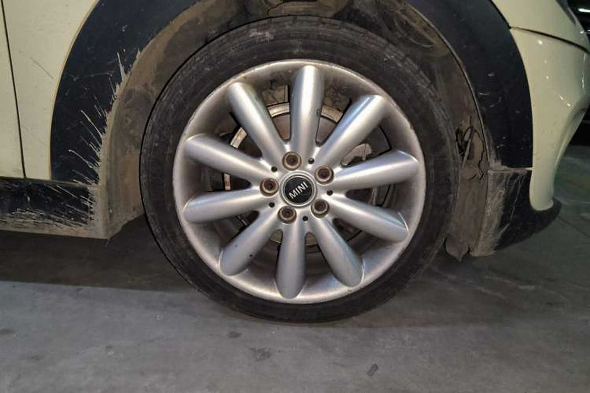 Used MINI 2014 1.5T COOPER Fun Right Front Wheel Hub