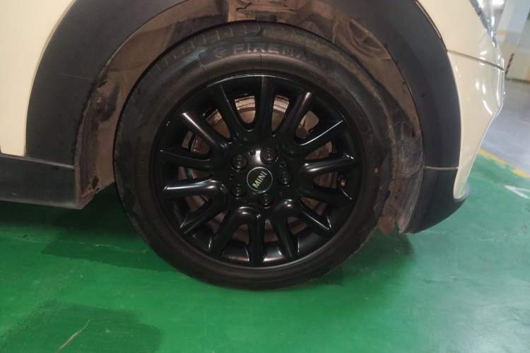 Used MINI 2014 1.5T COOPER Fun Right Front Wheel Hub