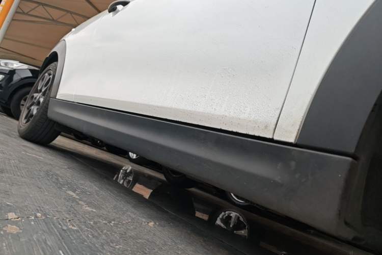 Used MINI 2014 1.5T COOPER Fun Right Side Sill