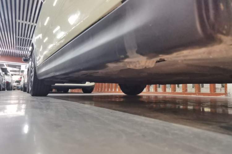 Used MINI 2014 1.2T ONE+ Right Side Sill
