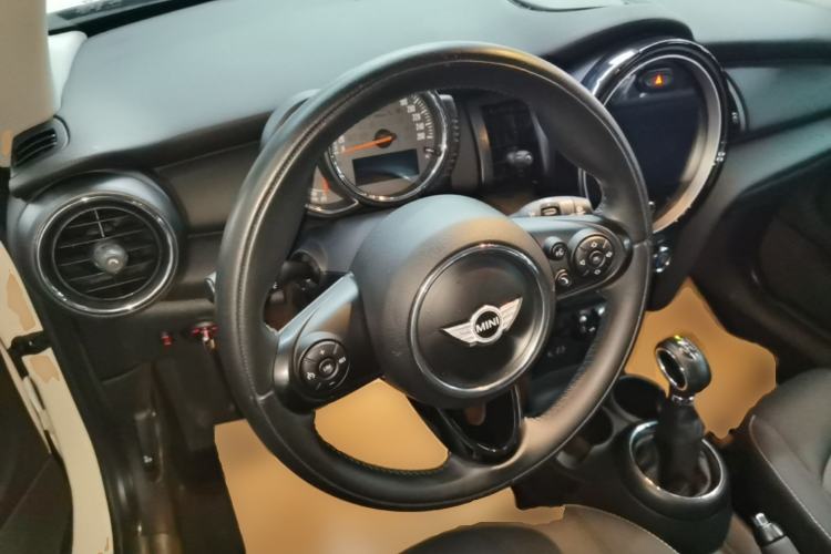 Used MINI 2014 1.2T ONE+ Steering Wheel