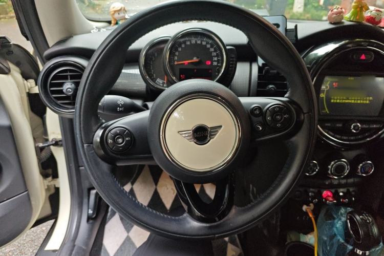 Used MINI 2014 1.5T COOPER Fun Steering Wheel