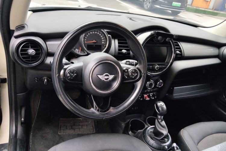 Used MINI 2014 1.5T COOPER Fun Steering Wheel