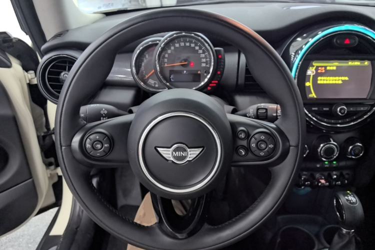 Used MINI 2014 1.5T COOPER Fun Steering Wheel