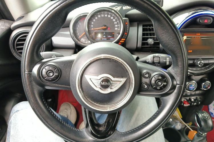 Used MINI 2014 1.5T COOPER Fun Steering Wheel