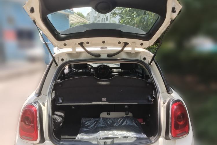 Used MINI 2014 1.2T ONE+ Trunk