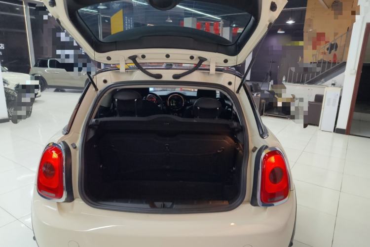 Used MINI 2014 1.5T COOPER Fun Trunk