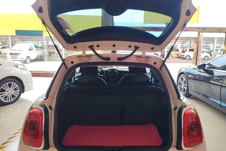 Used MINI 2014 1.2T ONE+ Trunk