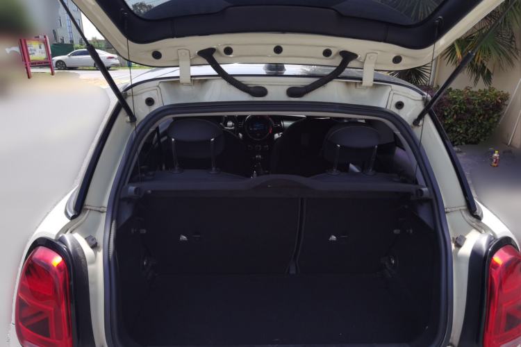 Used MINI 2014 1.5T COOPER Fun Trunk