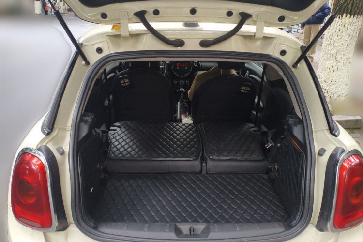 Used MINI 2014 1.2T ONE+ Trunk