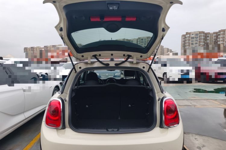 Used MINI 2014 1.5T COOPER Excitement Trunk