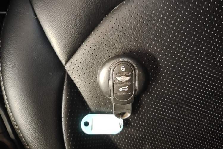 Used MINI 2014 1.5T COOPER Fun Vehicle Key