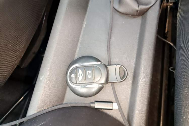 Used MINI 2014 1.2T ONE+ Vehicle Key