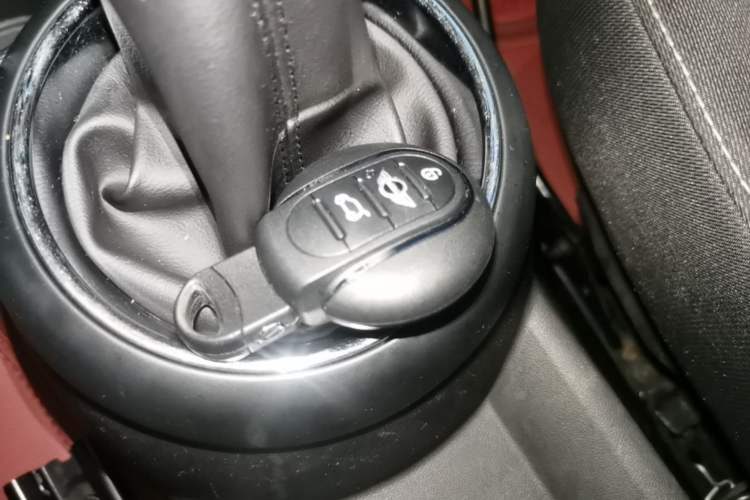 Used MINI 2014 1.2T ONE+ Vehicle Key