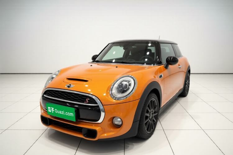 Used MINI 2014 1.5T COOPER Fun Guazi used car, China used car export, Used car for sale, Used MINI cars, Cheapest cars for sale
