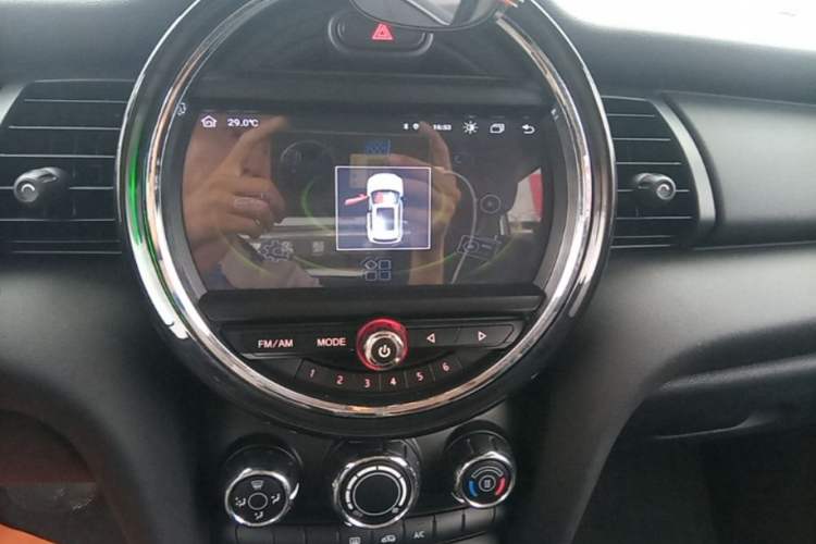 Used MINI 2014 1.2T ONE+ Audio And AC Panel