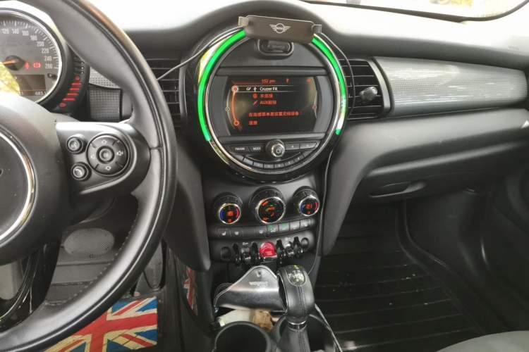 Used MINI 2014 1.5T COOPER Excitement Audio And AC Panel