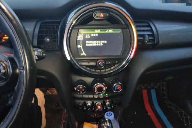 Used MINI 2014 1.5T COOPER Fun Audio And AC Panel