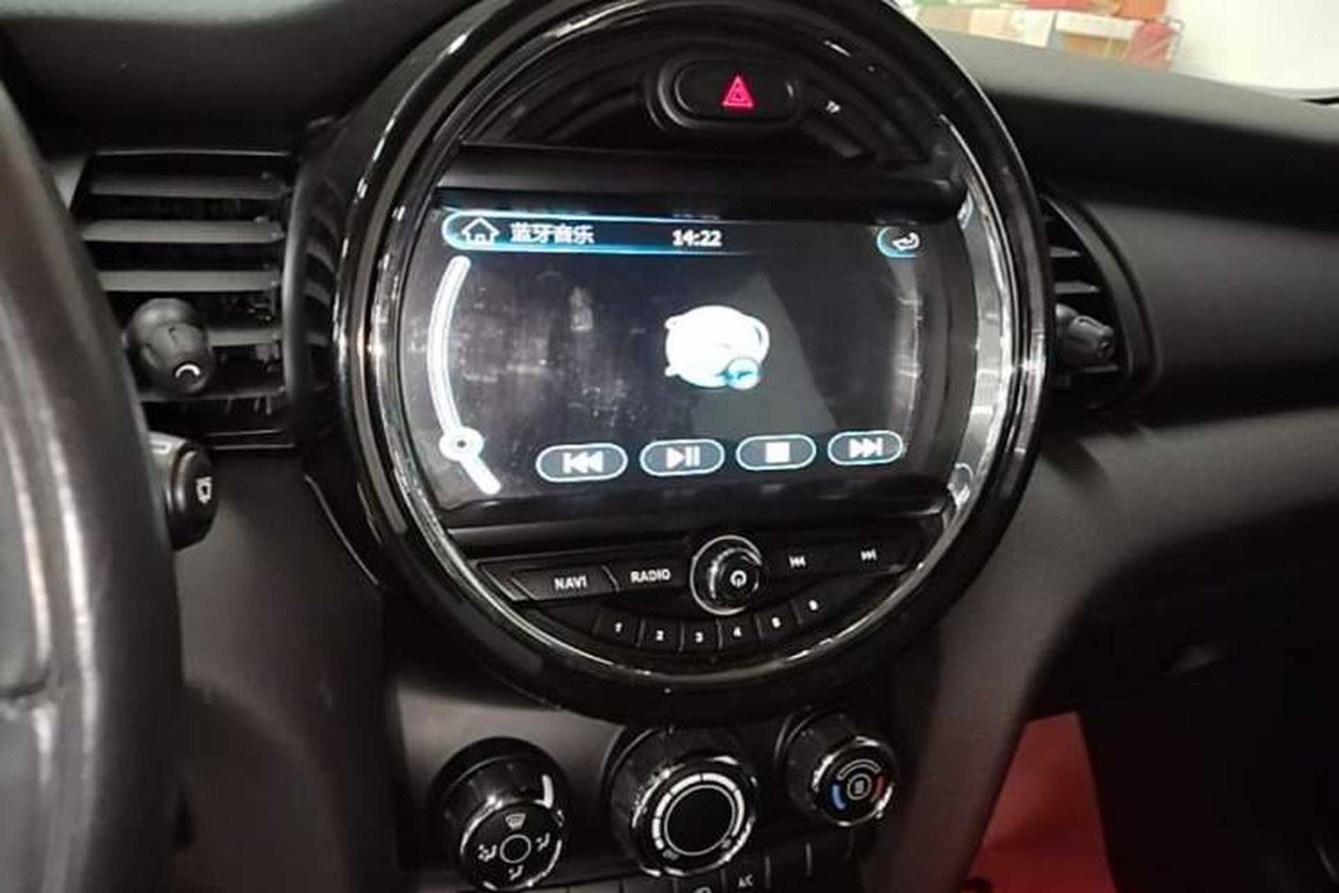Used MINI 2014 1.2T ONE Audio And AC Panel