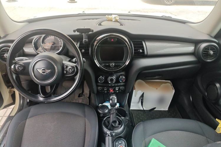 Used MINI 2014 1.5T COOPER Fun Center Console