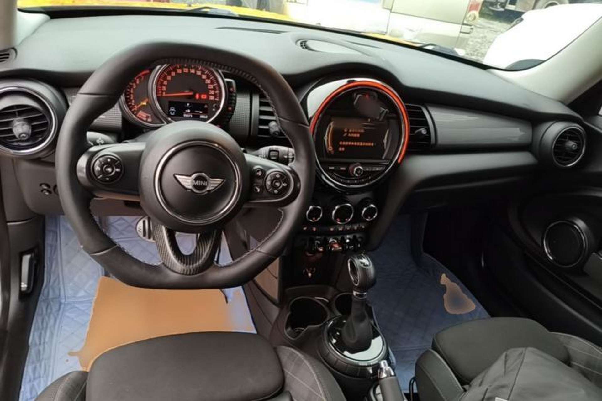 Used MINI 2014 1.5T COOPER Excitement Center Console