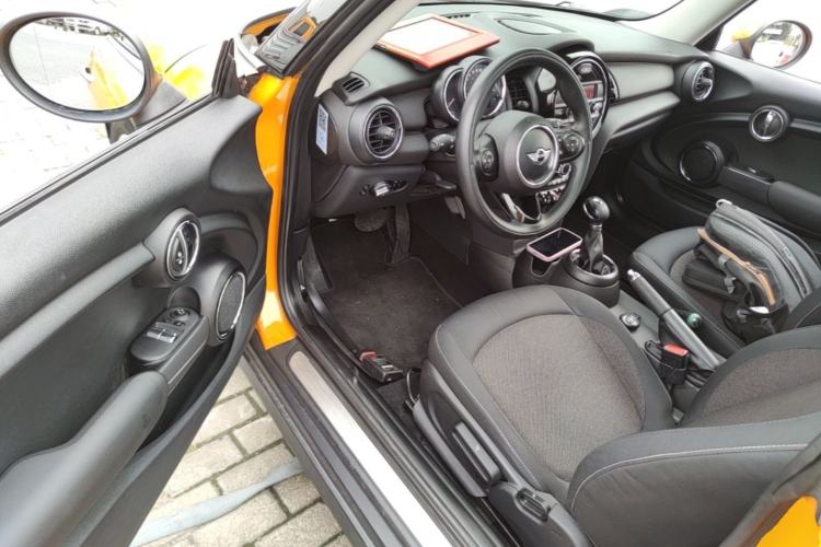 Used MINI 2014 1.2T ONE+ Driver Seat