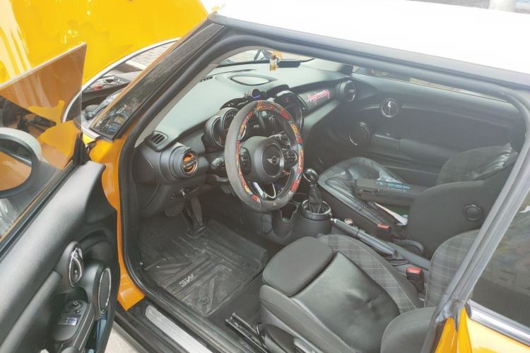 Used MINI 2014 1.5T COOPER Excitement Driver Seat