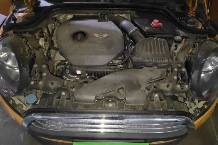 Used MINI 2014 1.2T ONE+ Engine Bay