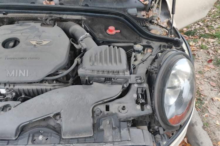 Used MINI 2014 1.5T COOPER Fun Engine Bay Left