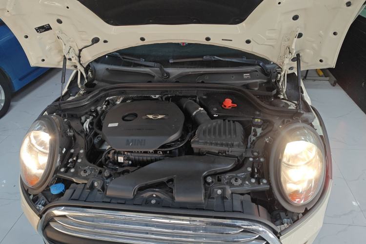 Used MINI 2014 1.2T ONE+ Engine Bay