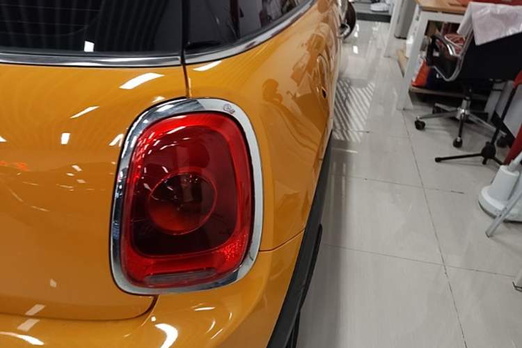 Used MINI 2014 1.2T ONE Exterior 1