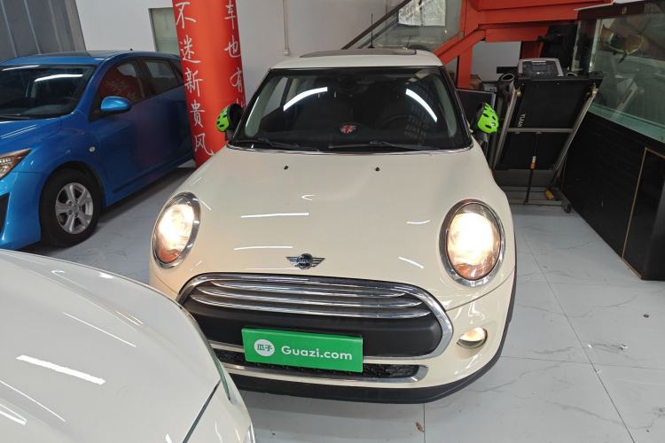Used MINI 2014 1.2T ONE+ Exterior 1