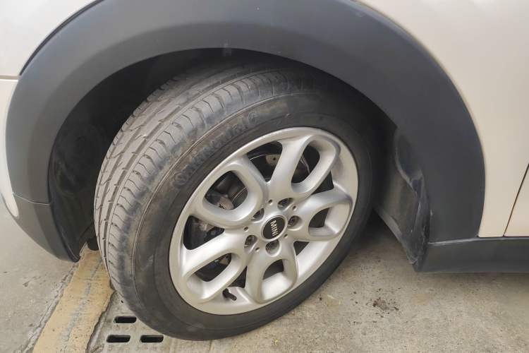 Used MINI 2014 1.2T ONE+ Exterior 3