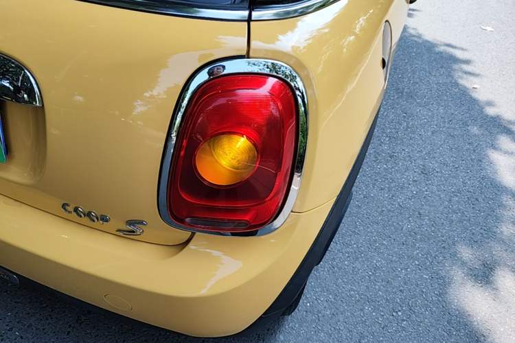 Used MINI 2014 1.2T ONE Exterior 3