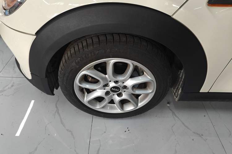 Used MINI 2014 1.2T ONE+ Exterior 7