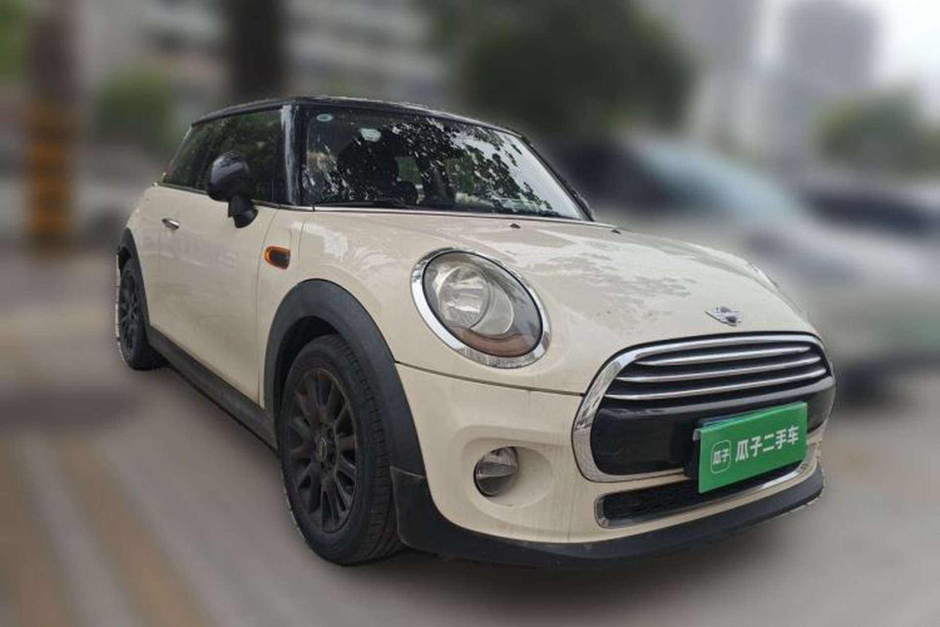 Used MINI 2014 1.5T COOPER Fun Front Right 45 Deg