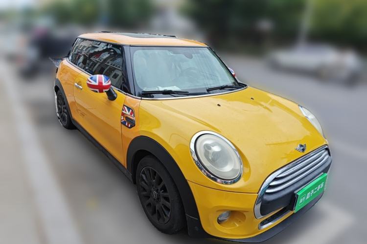 Used MINI 2014 1.2T ONE+ Front Right 45 Deg