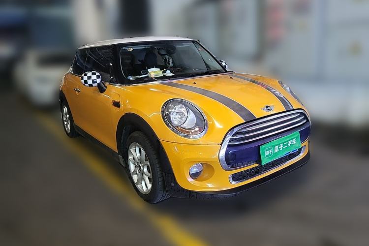 Used MINI 2014 1.5T COOPER Fun Front Right 45 Deg