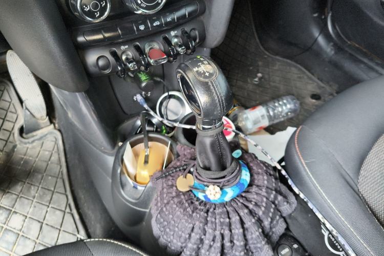 Used MINI 2014 1.5T COOPER Fun Gear Lever