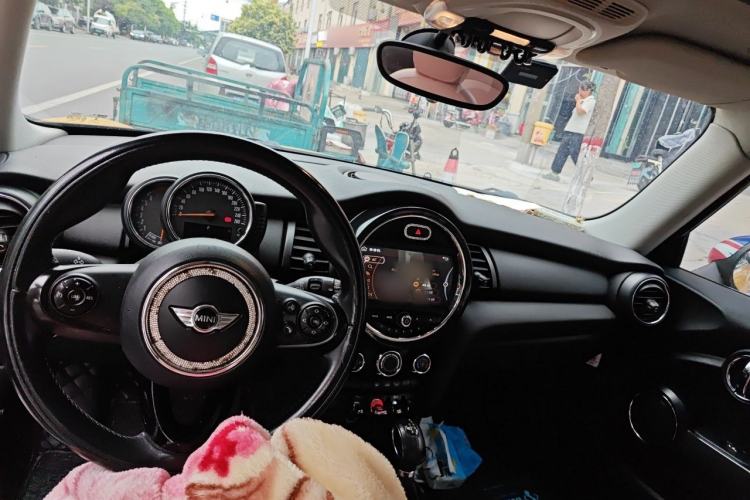 Used MINI 2014 1.2T ONE+ Headliner
