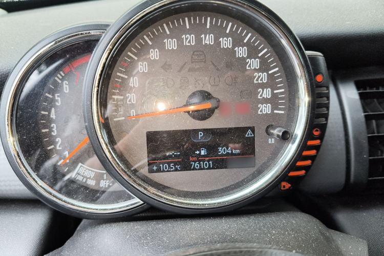 Used MINI 2014 1.5T COOPER Fun Instrument Cluster
